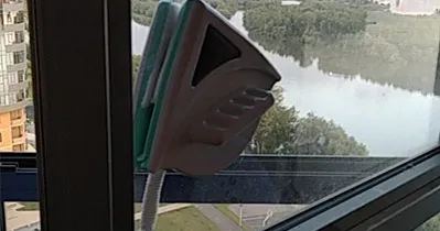 winclean - магнітна щітка для миття вікон